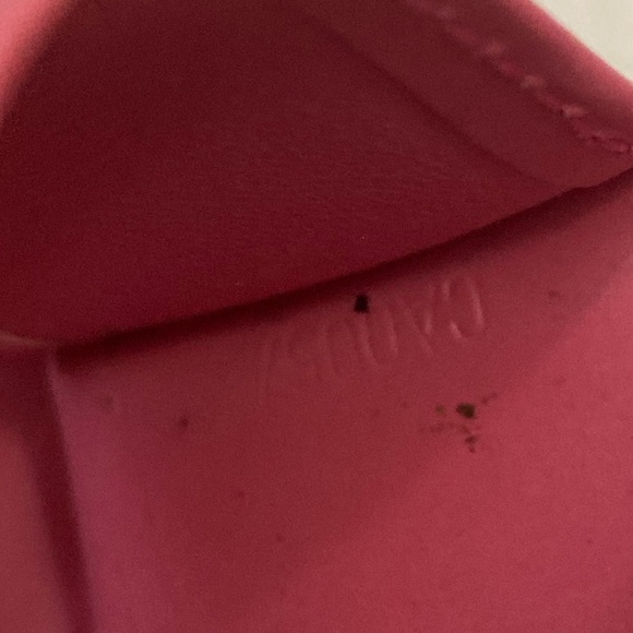 Cute! Auth Louis Vuitton Pink Key Case Multicles Pink Vernis Monogram Leather - Picture 3 of 8